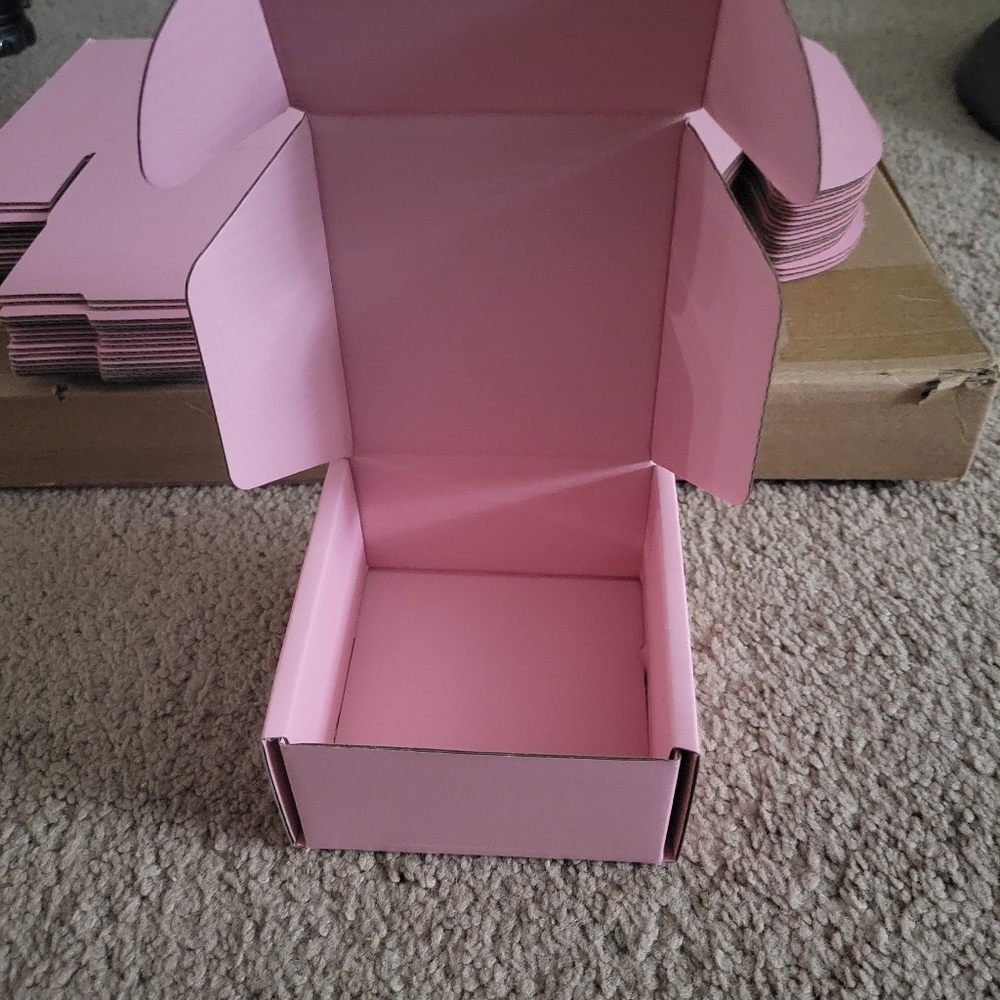 Pink Party Favor Boxes 20ct - Picture 4 of 4